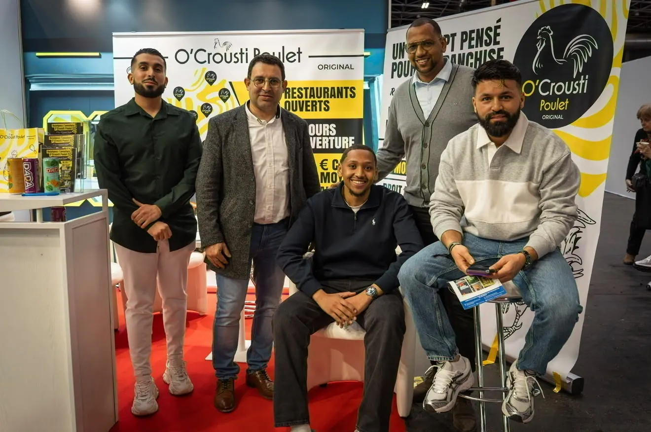 L'équipe O'Crousti Poulet sur son stand franchise